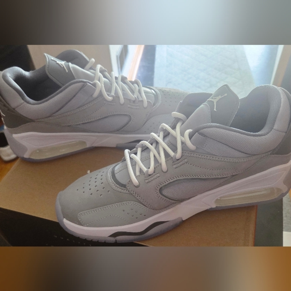 Jordan Point Lane 'Cool Grey' Men 10 $65.00 NWOT Ultra Crispy - Picture 8 of 12